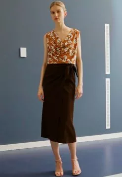 Anna Field Curvy Top - Brown/white -Anna Field Geschäft 00029N3C88K image