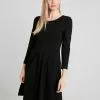 Anna Field Jerseykleid - Black 2 Anna Field Jerseykleid - Black -Anna Field Geschäft 06bbef81f6ea45efb6042d76a56b529c