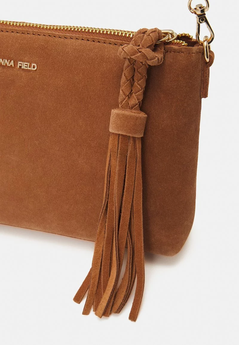 LEATHER - Clutch - cognac Anna Field LEATHER - Clutch - Cognac -Anna Field Geschäft 2c23bef90b7b469cb848cea810c49472
