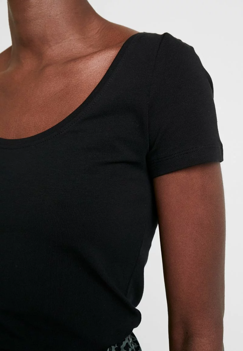 2 PACK - T-Shirt basic - black Anna Field 2 PACK - T-Shirt Basic - Black -Anna Field Geschäft 3f22961364d747b69b448cb55c2d3640