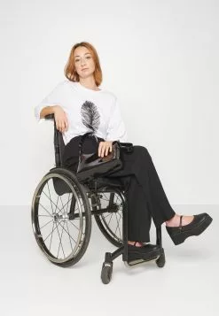 Anna Field T-Shirt Print - White 6 Anna Field T-Shirt Print - White -Anna Field Geschäft 422ed7cab5584cd1a5515aaa7f2b9e90