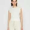 Anna Field T-Shirt Basic - Off-white 1 Anna Field T-Shirt Basic - Off-white -Anna Field Geschäft 75a5df61e76d4c1391ef89c27a5e3fe5