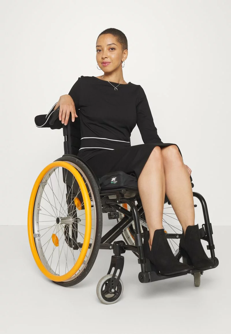 Etuikleid - black Anna Field Etuikleid - Black -Anna Field Geschäft 88c66260c3c141dea2fc4b6140a4ad36