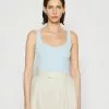 Anna Field Top - Light Blue -Anna Field Geschäft 90ae2c59a4774f248b8df160bab0fc2a