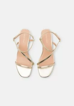 Anna Field Wide Fit Riemensandalette - Gold 6 Anna Field Wide Fit Riemensandalette - Gold -Anna Field Geschäft 92db7f206b1e4e929ec1a79d3b6a922c