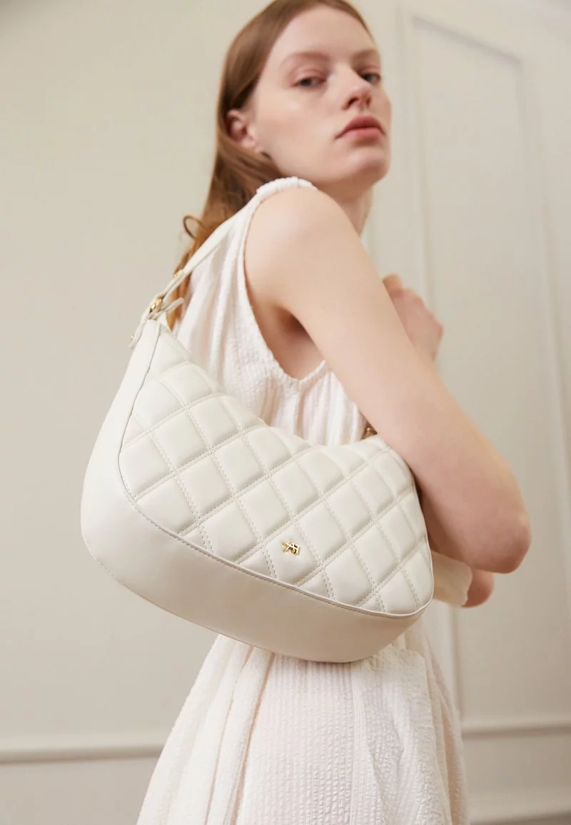 Handtasche - off white Anna Field Handtasche - Off White -Anna Field Geschäft 9b413ed70c1147efa1024d06ce0235e0
