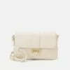 Anna Field Umhängetasche - Off-white 1 Anna Field Umhängetasche - Off-white -Anna Field Geschäft 9f43efa6f7134487a1b9dedf2cc40cbf