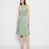 Anna Field Jerseykleid - Light Green -Anna Field Geschäft d3ef6096ac1a425f944731f2f1868fcf