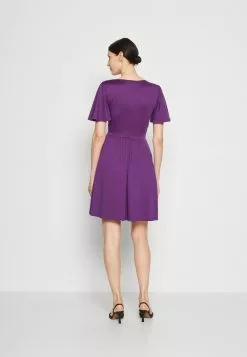 Anna Field Jerseykleid - Purple -Anna Field Geschäft dd7a98032f694f0f8b8e327bb86419d7